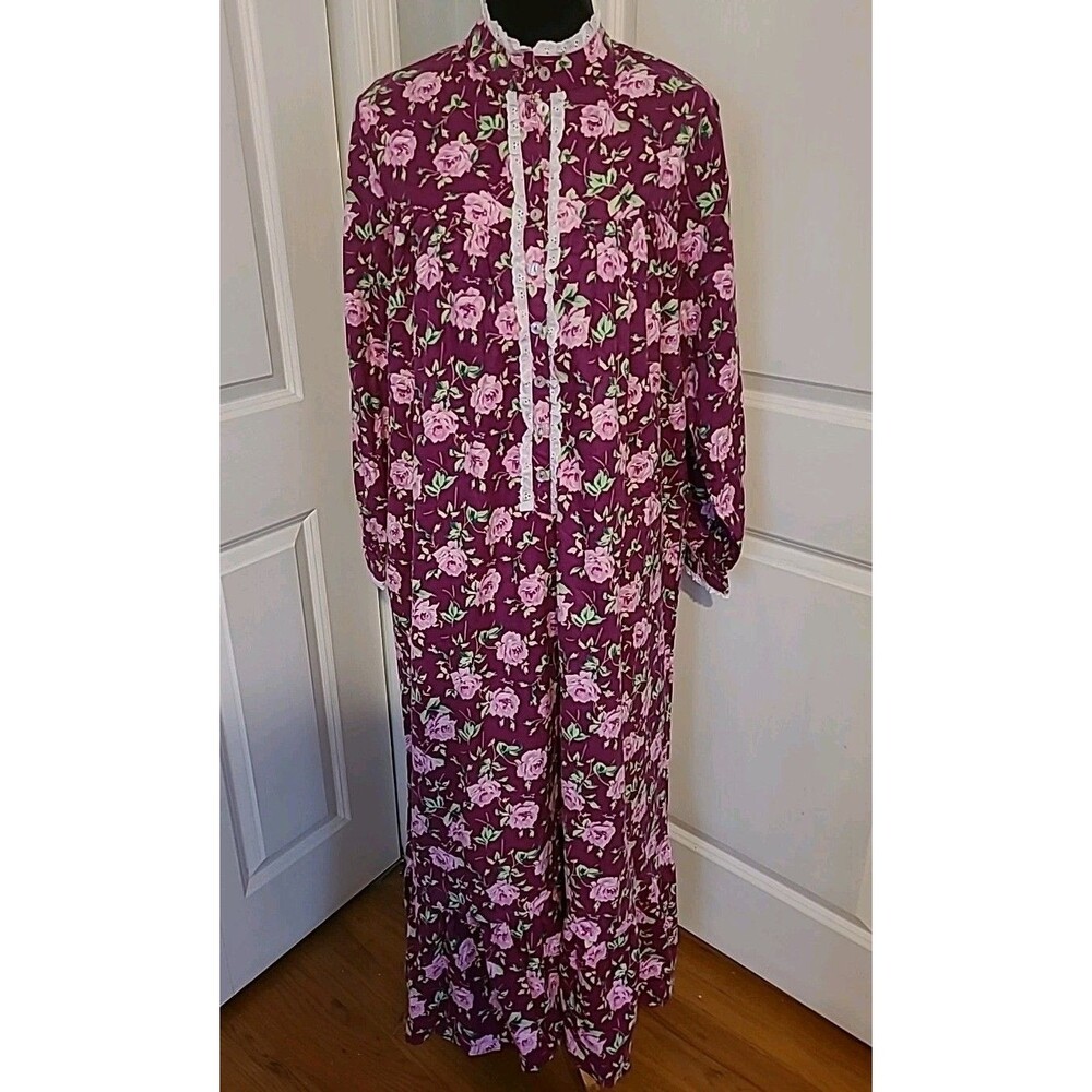 NWT Lanz of Salzburg Flannel Nightgown Womens Sz M Modest Cottagecore L41"ptp23
